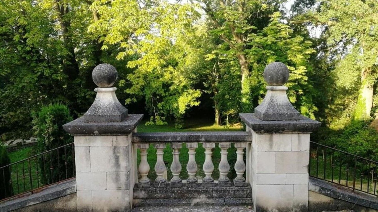 Photo of Outdoor in Cadenet