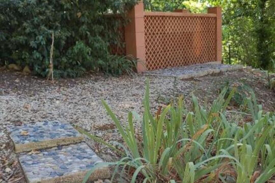 Photo of Outdoor in Cadenet
