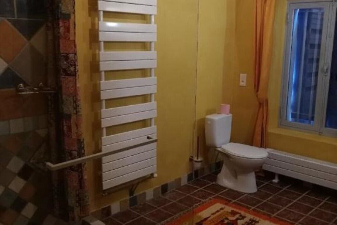 Photo of Bathroom in Cadenet