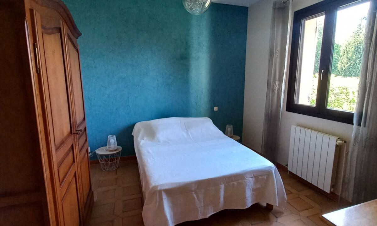 Photo of Bedroom in Robion
