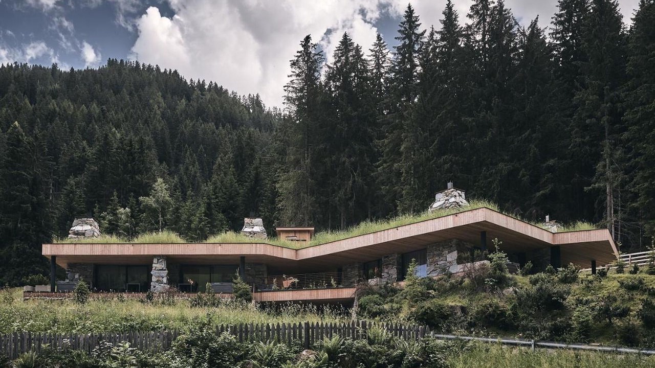 Photo of Outdoor in Racines