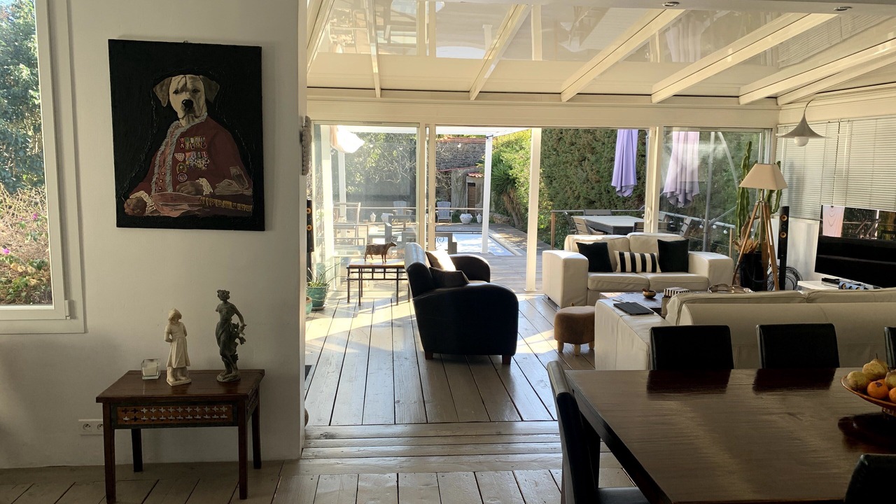 Photo of Livingroom in Carnot