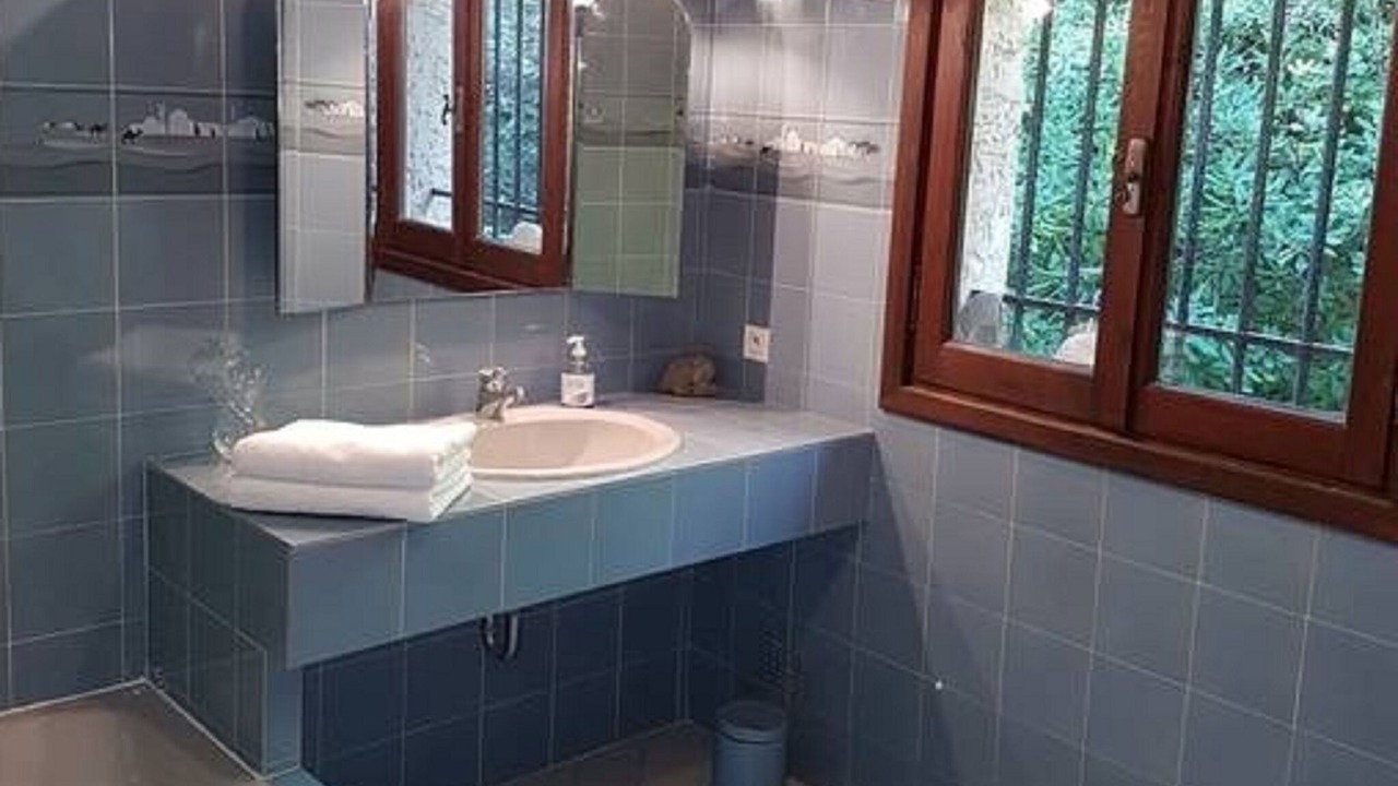 Photo of Bathroom in Mont Boron