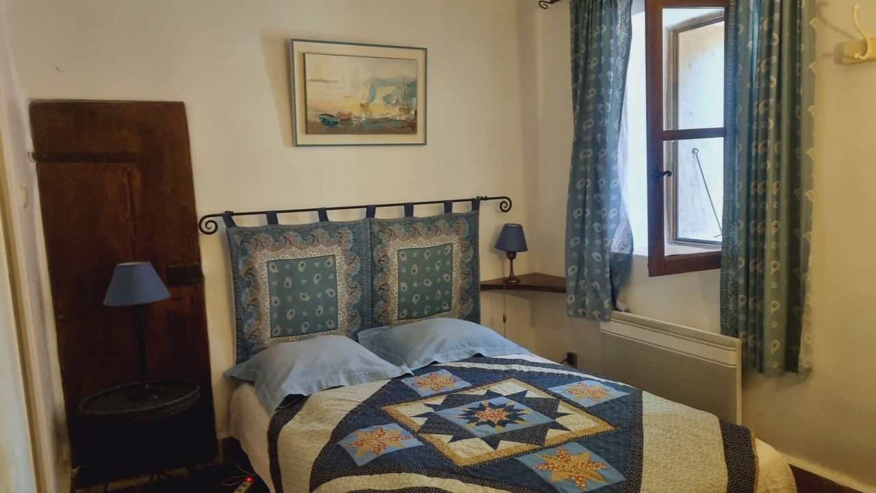 Photo of Bedroom in Sisteron