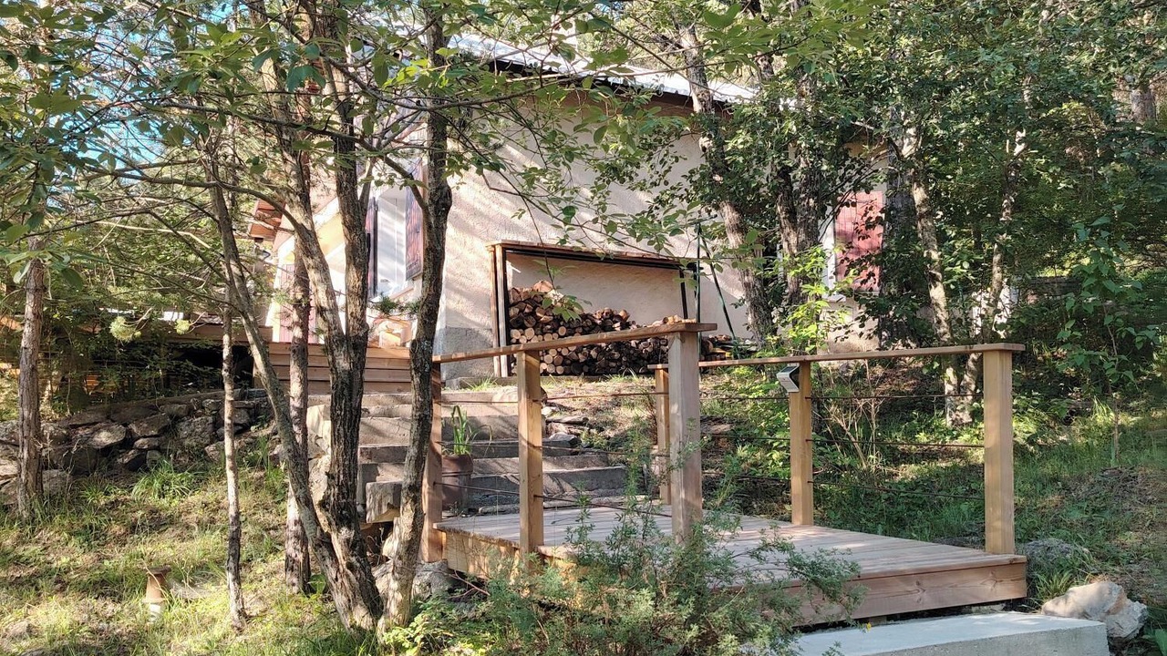 Photo of Outdoor in Montclar
