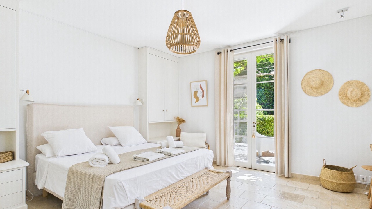 Photo of Bedroom in Maussane