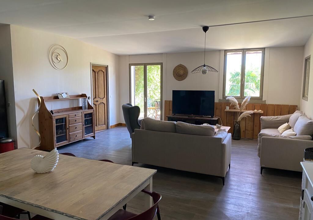Photo of Livingroom in Maillane