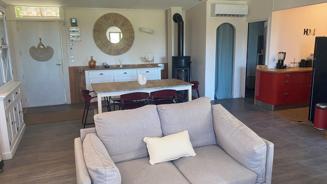 Photo of Livingroom in Maillane