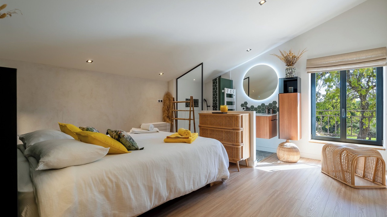 Photo of Bedroom in Cavaillon