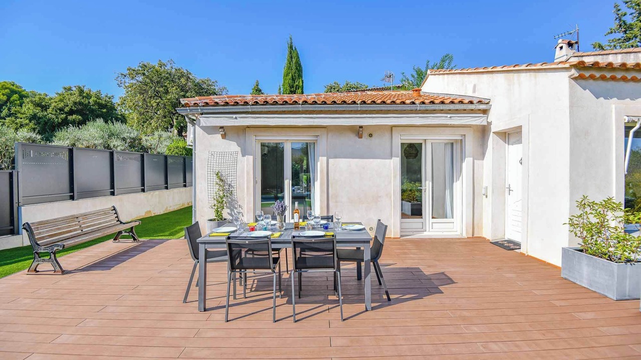 Photo of Outdoor in Les Trois Lucs