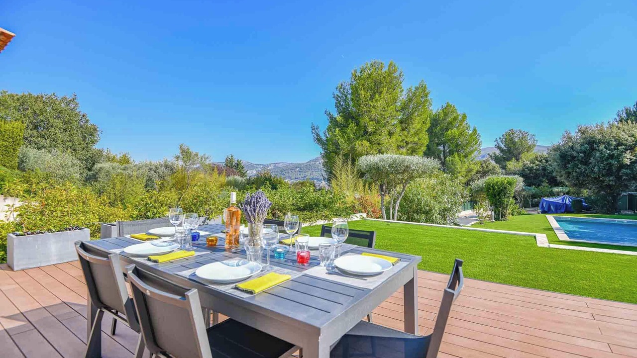 Photo of Outdoor in Les Trois Lucs