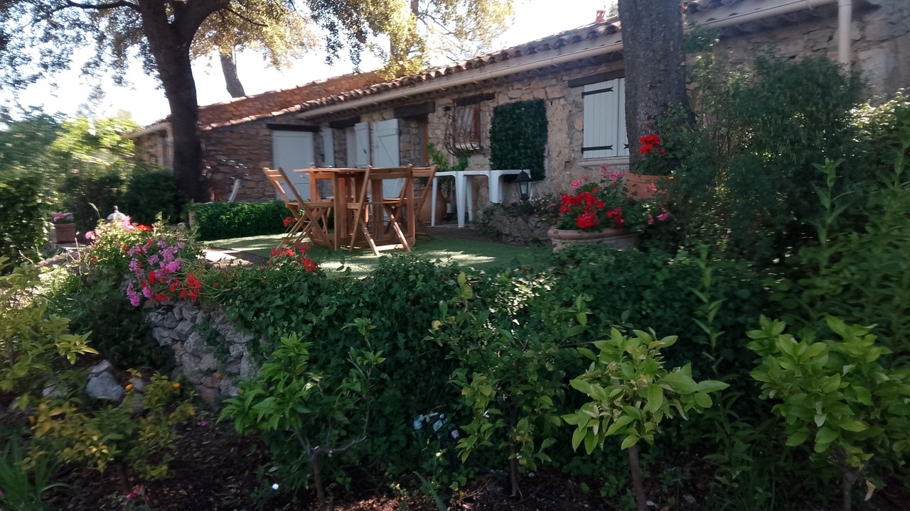 Photo of Outdoor in Taradeau