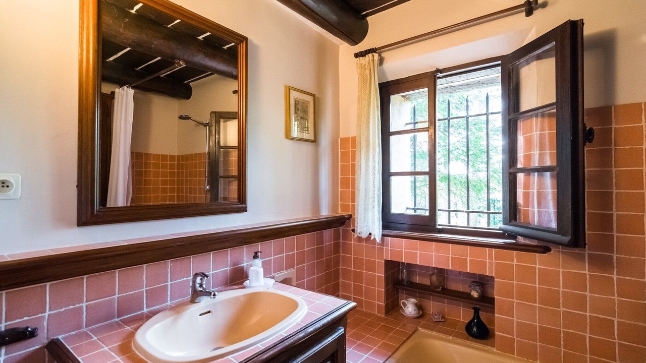 Photo of Bathroom in Seillans