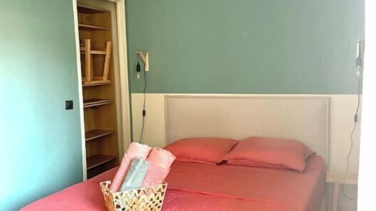 Photo of Bedroom in Le Pharo