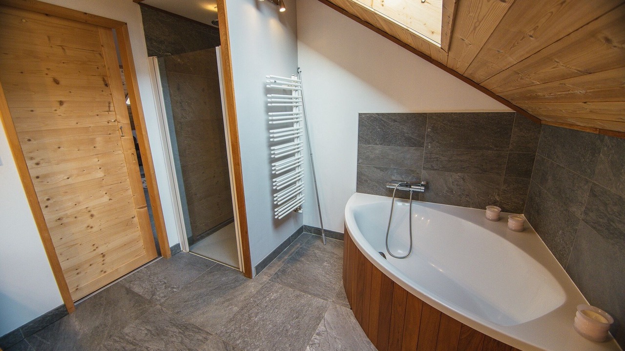 Photo of Bathroom in Vars