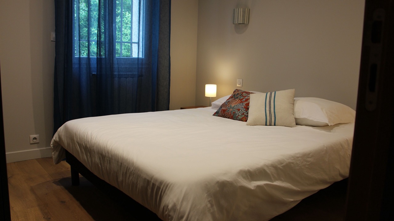 Photo of Bedroom in Eyragues