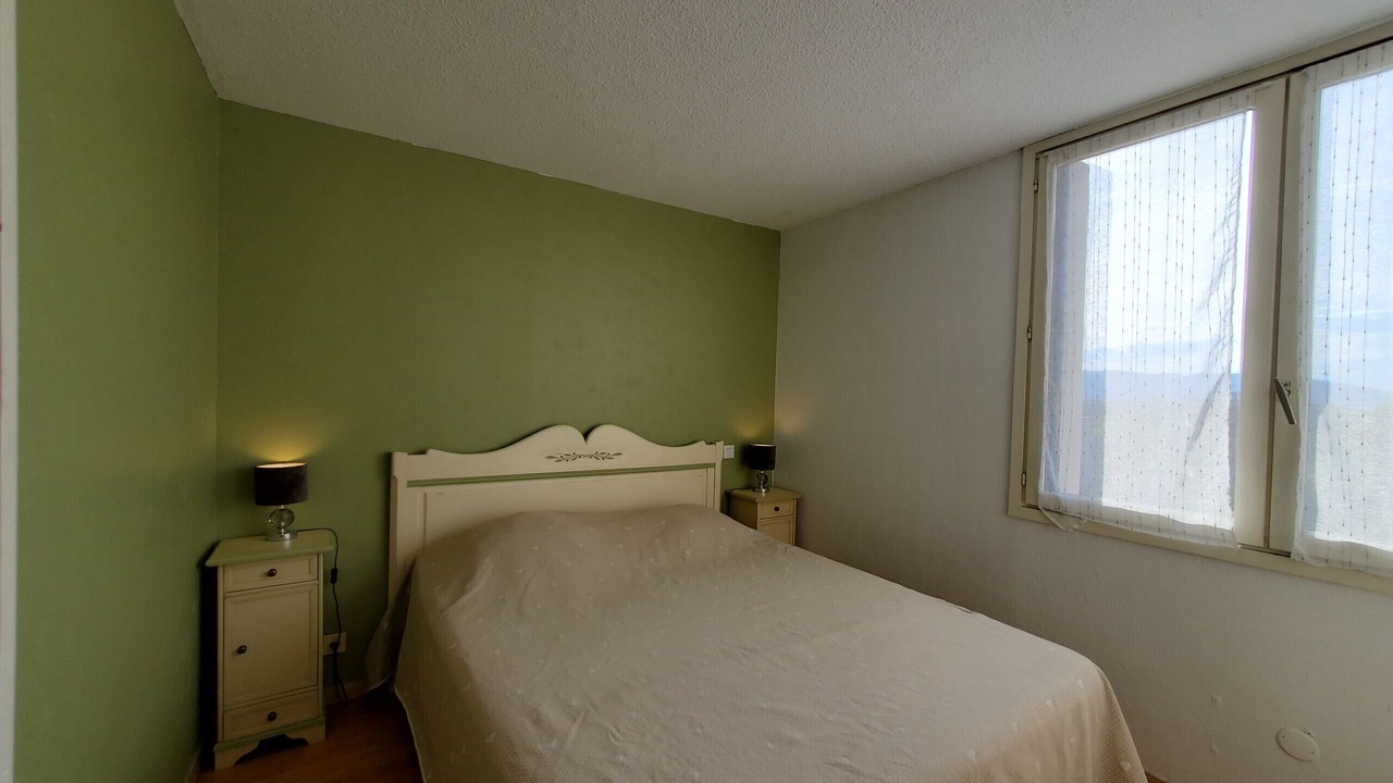 Photo of Bedroom in Frejus Plage