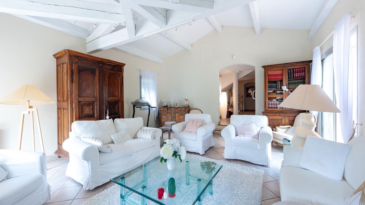 Photo of Livingroom in Les Mees
