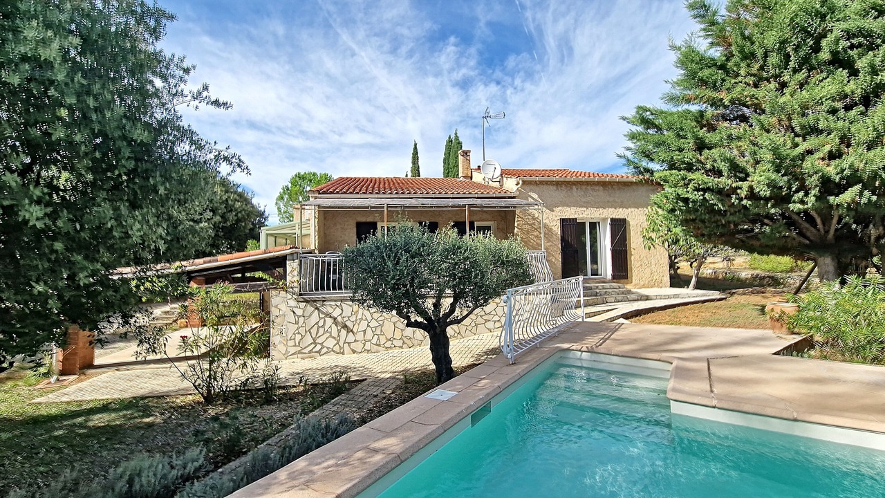 Photo of Outdoor in Sillans-la Cascade
