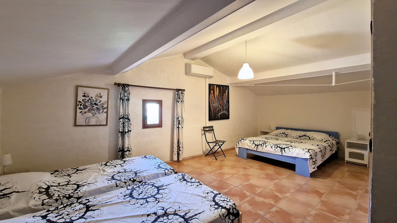 Photo of Bedroom in Sillans-la Cascade