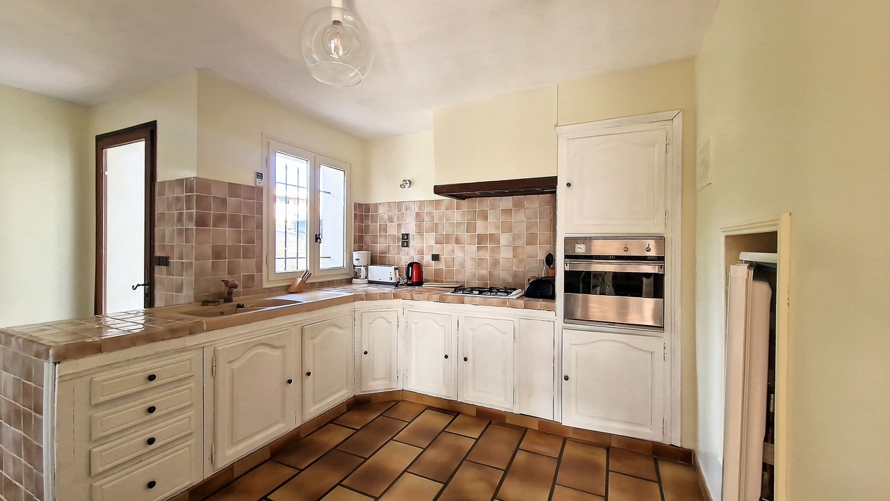 Photo of Kitchen in Sillans-la Cascade