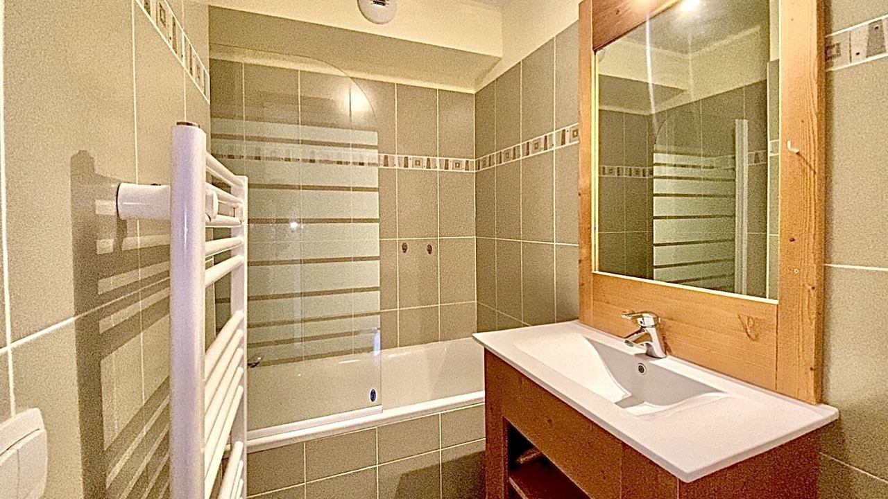 Photo of Bathroom in Vars
