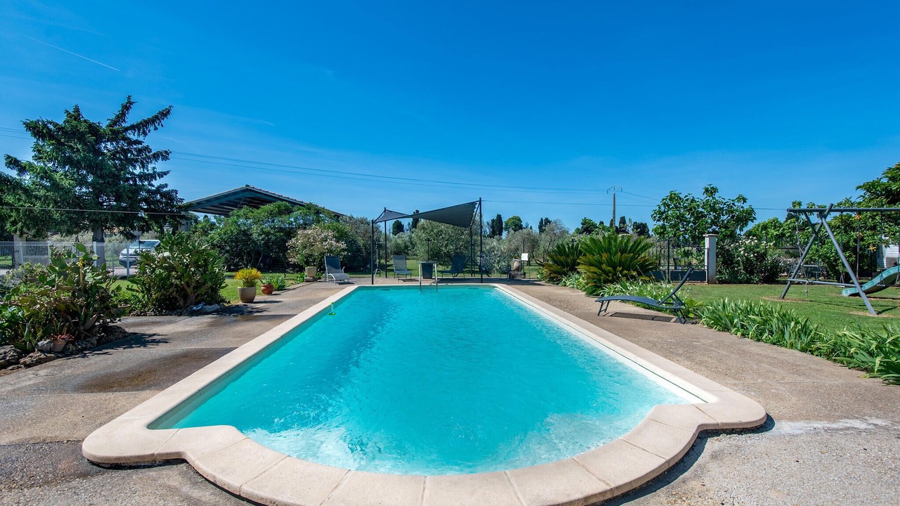Photo of Outdoor in Arles
