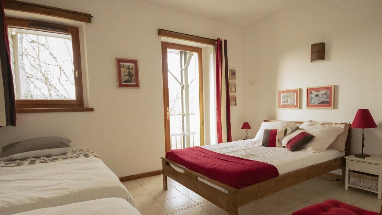 Photo of Bedroom in Pont-de-Larn