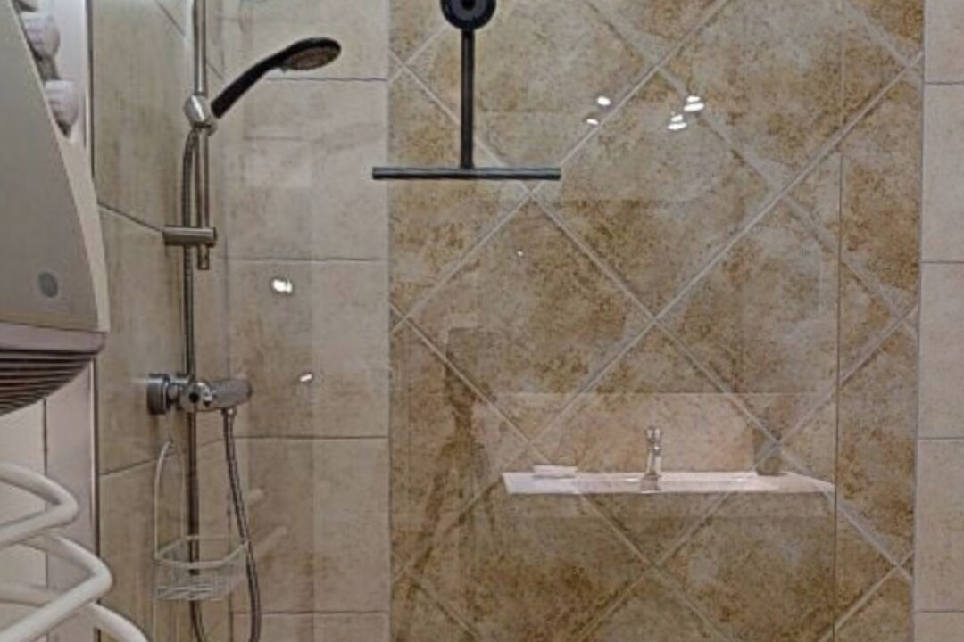Photo of Bathroom in Pont-de-Larn