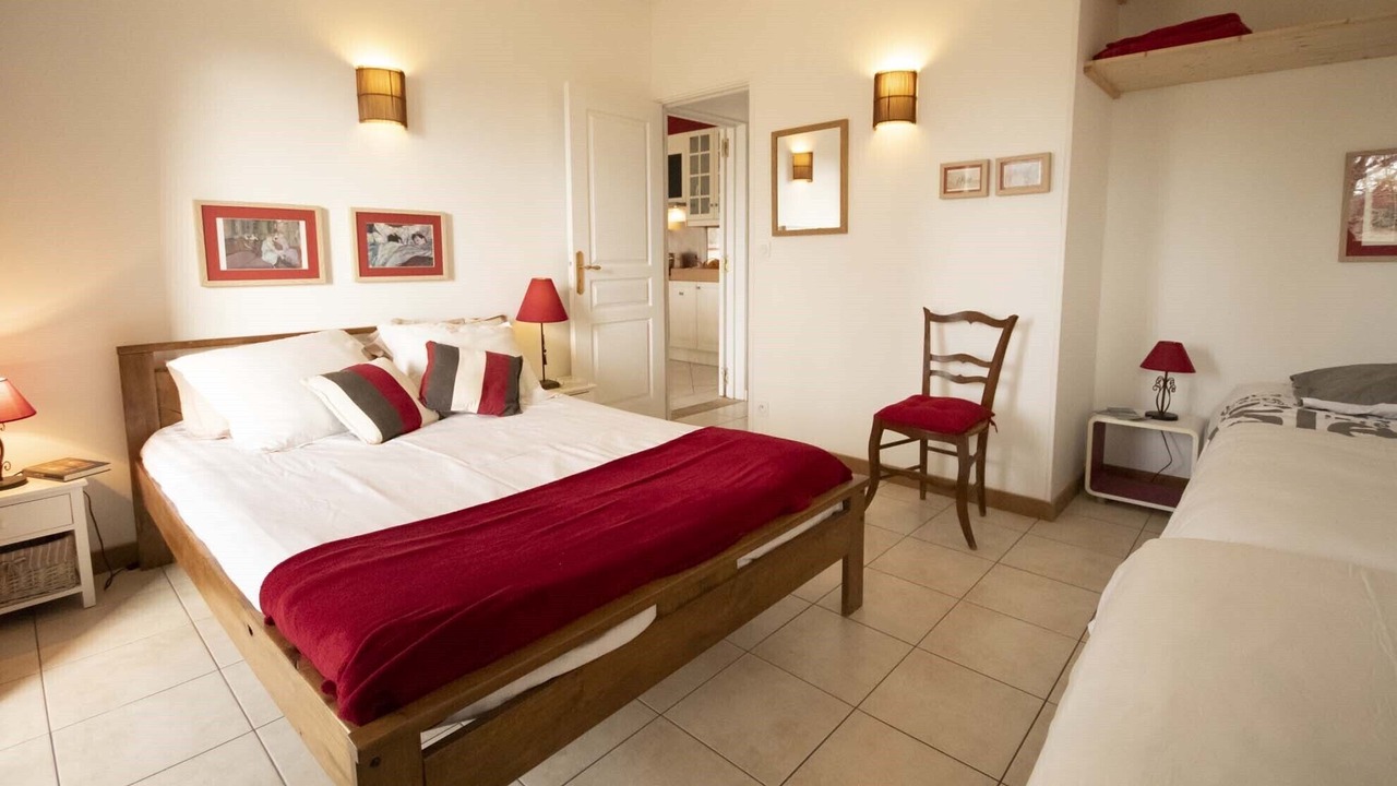 Photo of Bedroom in Pont-de-Larn