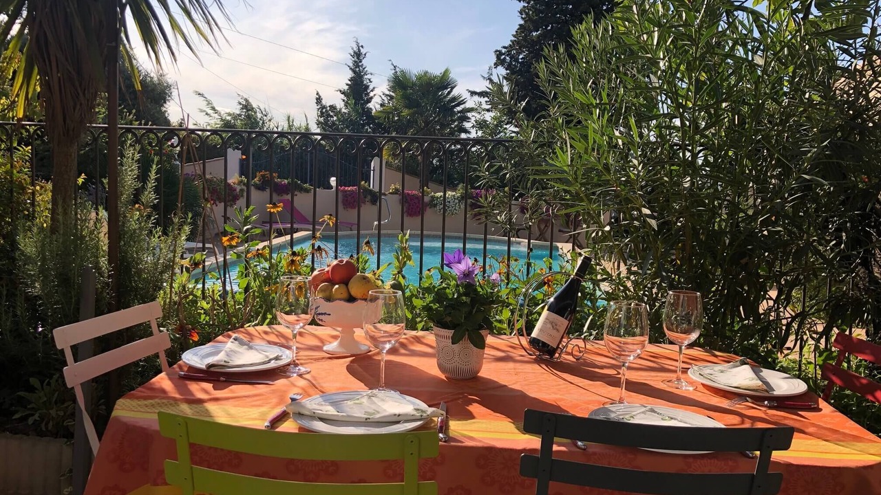 Photo of Outdoor in Eyragues