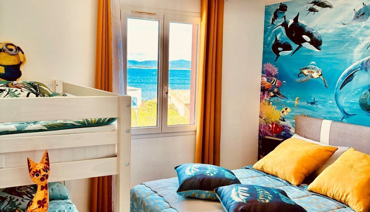 Photo of Bedroom in Giens