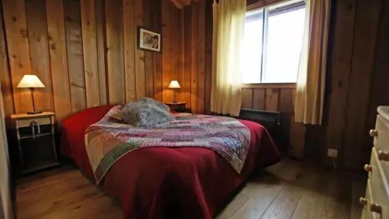 Photo of Bedroom in Enchastrayes