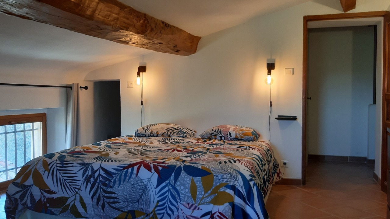 Photo of Bedroom in Sillans-la Cascade