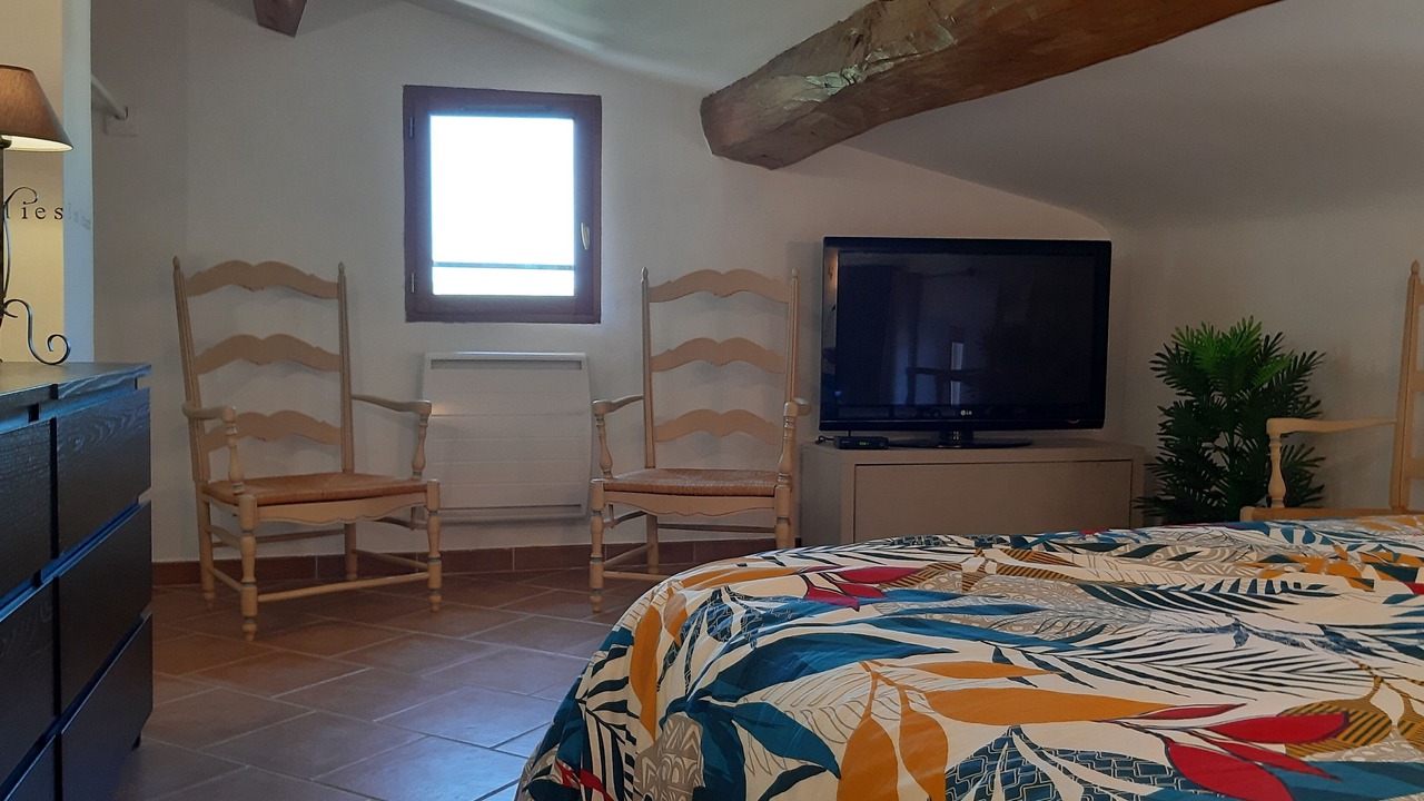 Photo of Bedroom in Sillans-la Cascade