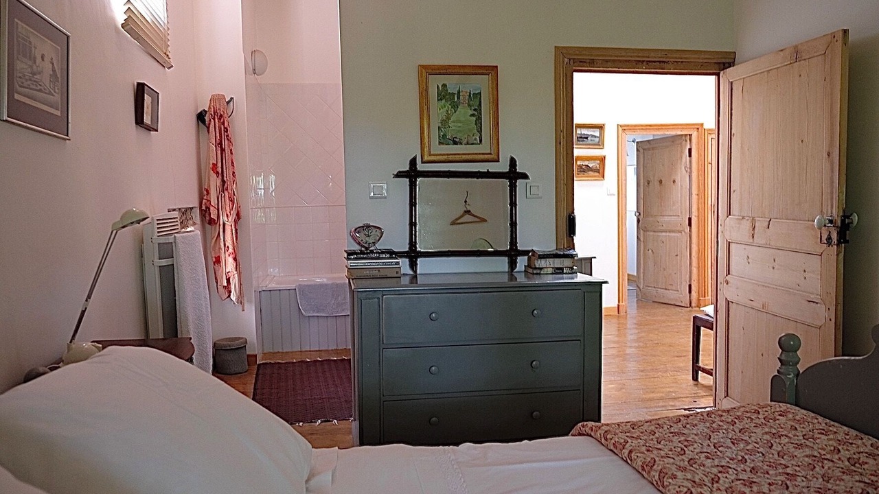 Photo of Bedroom in Saint-Genis