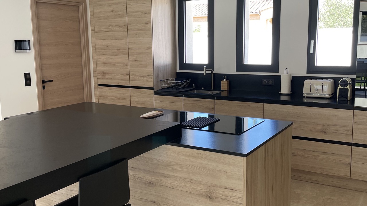 Photo of Kitchen in Montaren-et-Saint-Mediers