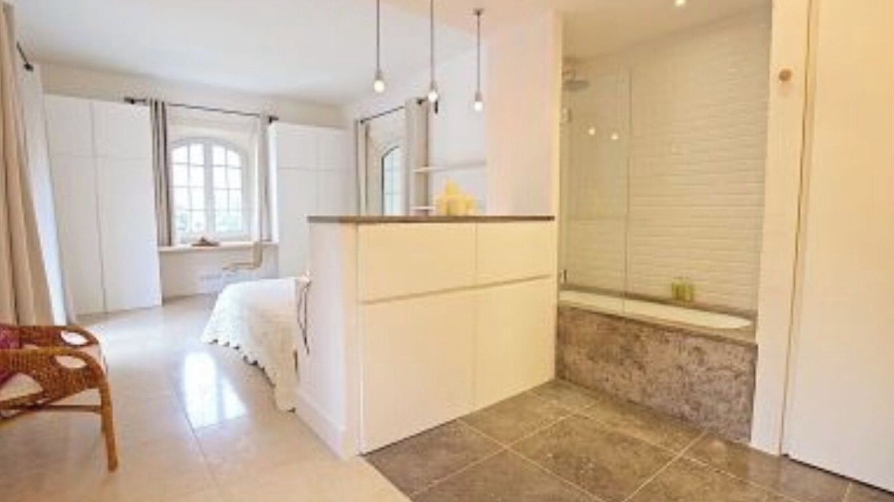 Photo of Bedroom in Mouries