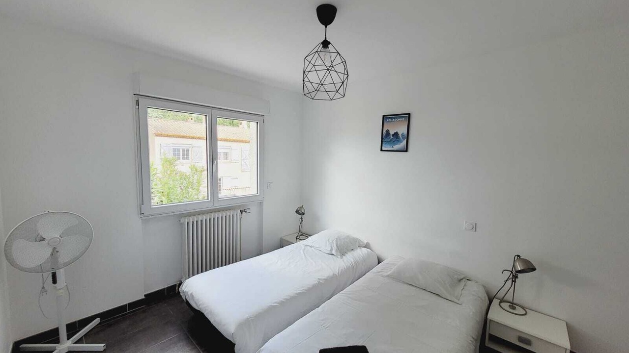 Photo of Bedroom in Villeneuve-les-Beziers
