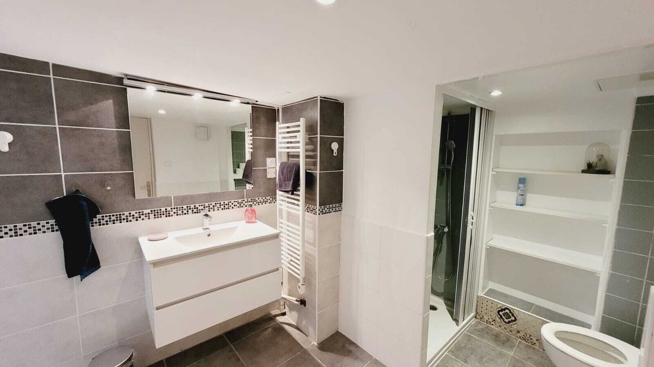 Photo of Bathroom in Villeneuve-les-Beziers