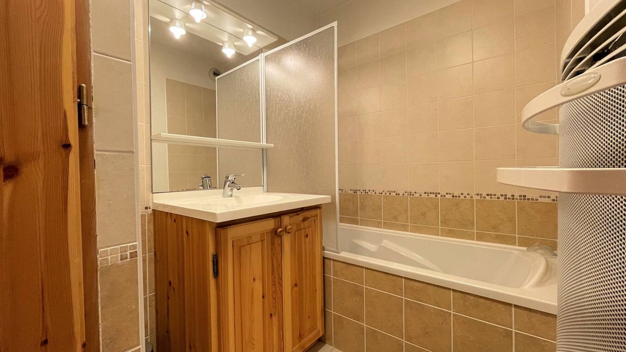 Photo of Bathroom in Forville
