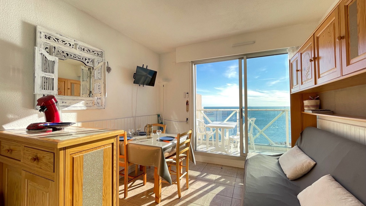 Photo of Livingroom in Sete