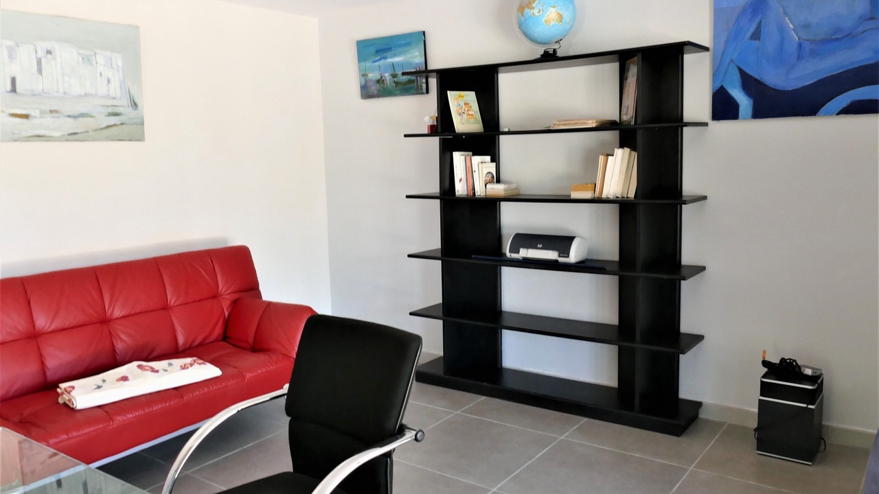 Photo of Livingroom in Maillane