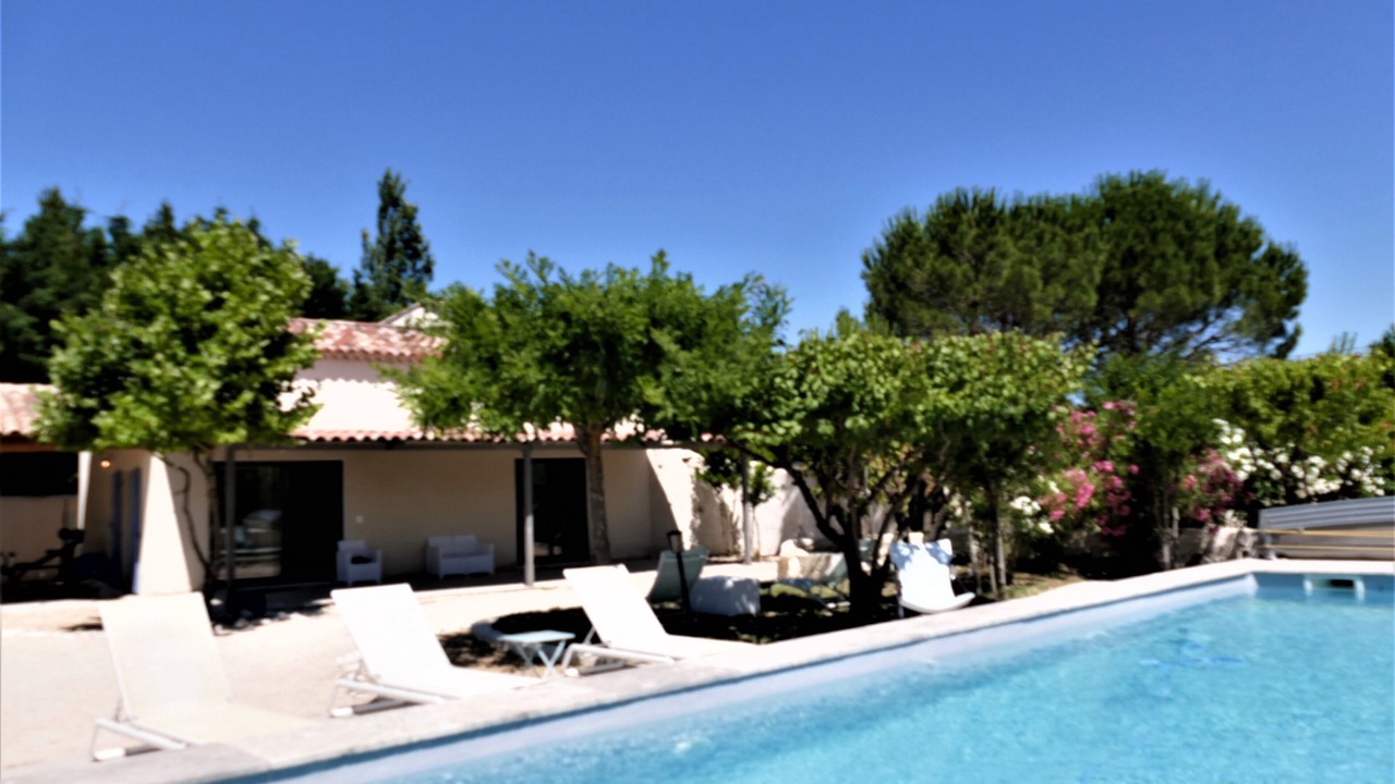 Photo of Outdoor in Maillane