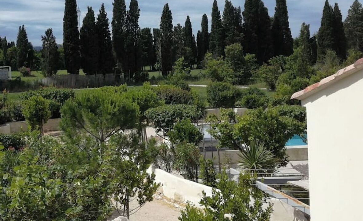 Photo of Outdoor in Maillane