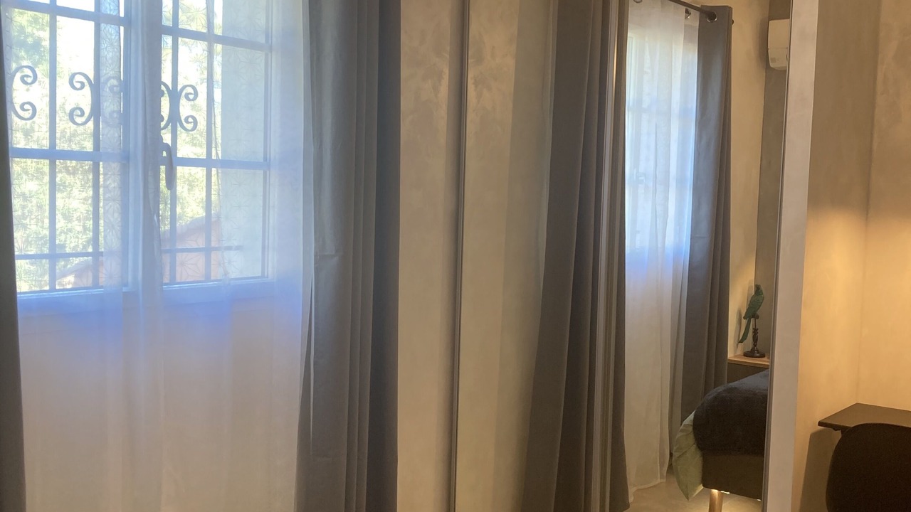 Photo of Bedroom in Draguignan