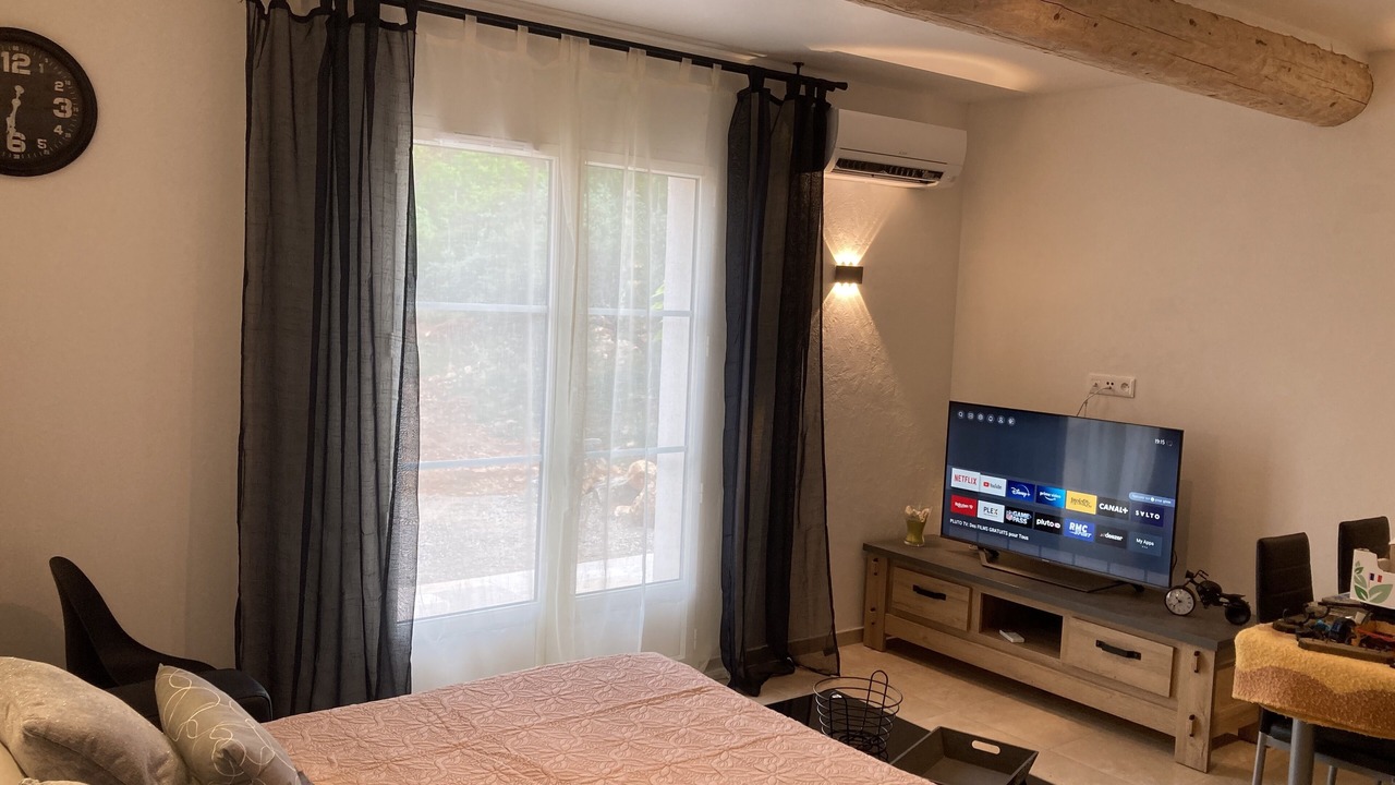 Photo of Bedroom in Draguignan
