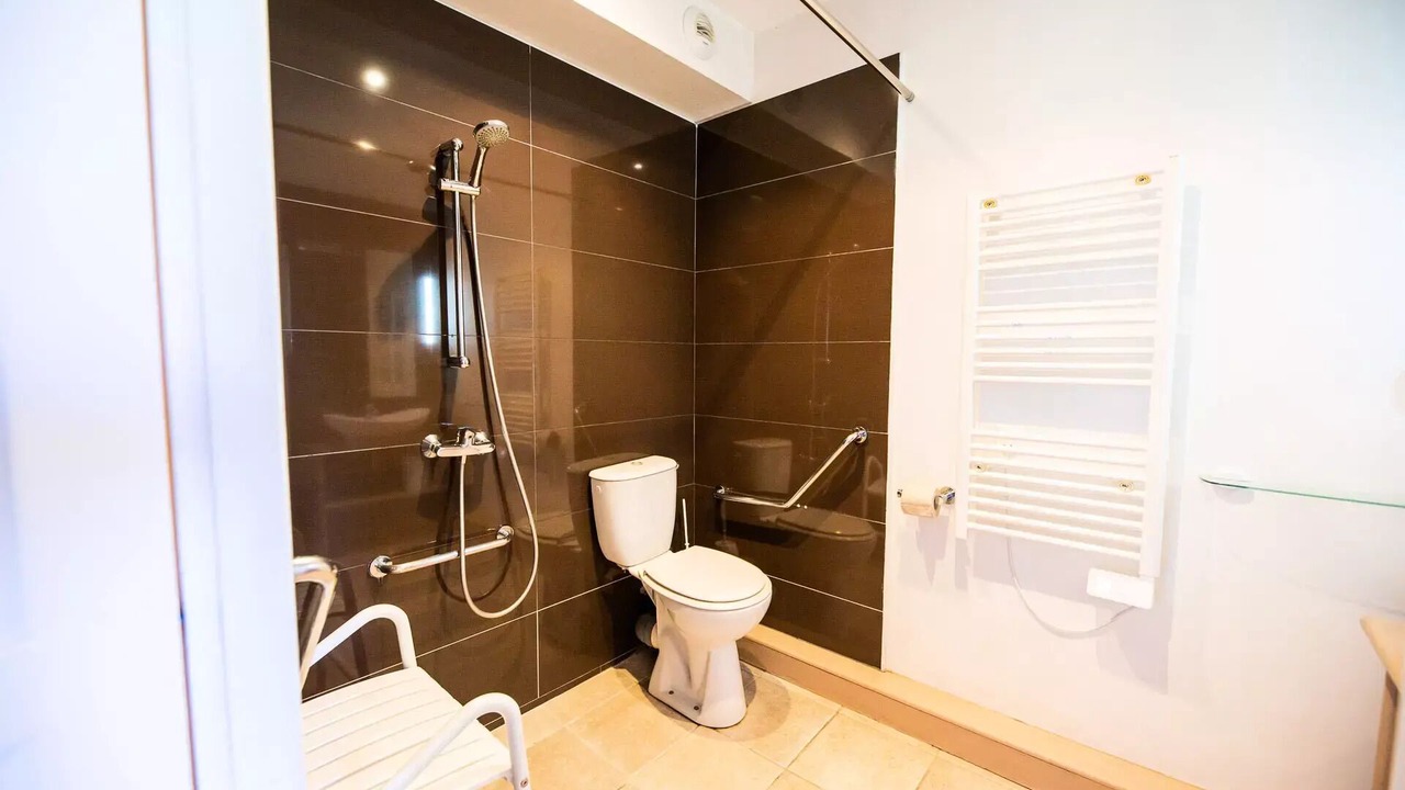 Photo of Bathroom in Jausiers