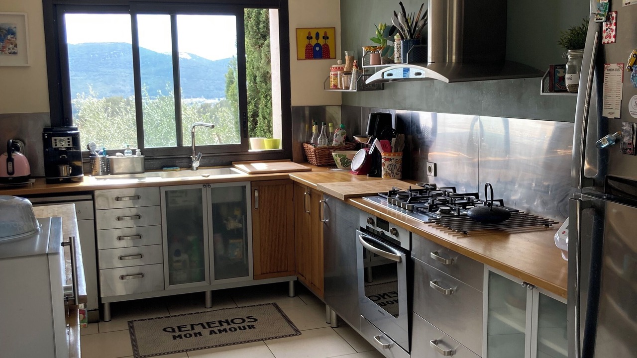 Photo of Kitchen in Gemenos