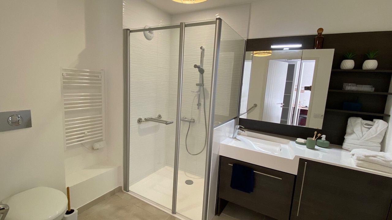 Photo of Bathroom in Uzes